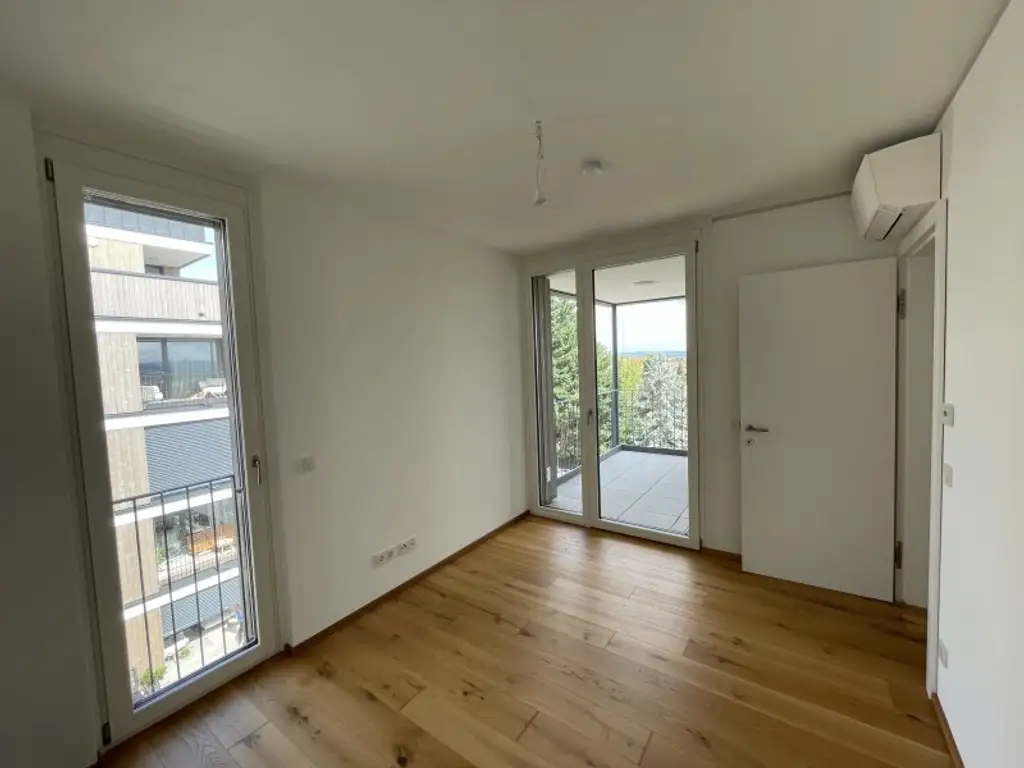 ERSTBEZUG -- TOP-WOHNUNG IM SCHLOSSQUARTIER EISENSTADT -- 2 x LOGGIA -- KLIMA -- GARAGE -- FERNBLICK!