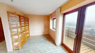 Wohn-und Schlafzimmer DG