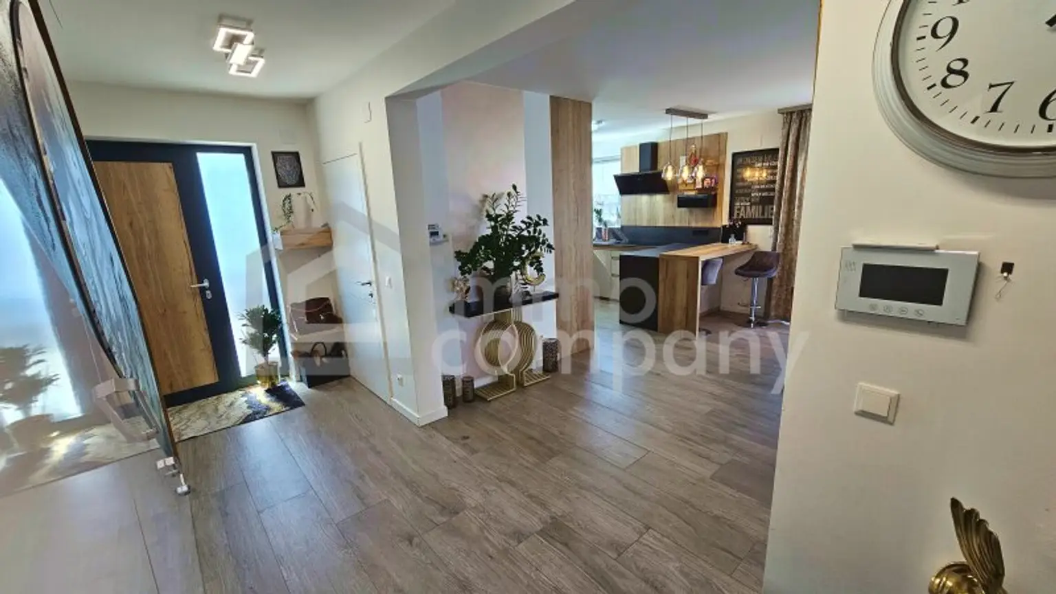 Photovoltaik, Saunahaus, Outdoordusche, Garage, 6 Zimmer, uvm. - Lifestyle hoch 10