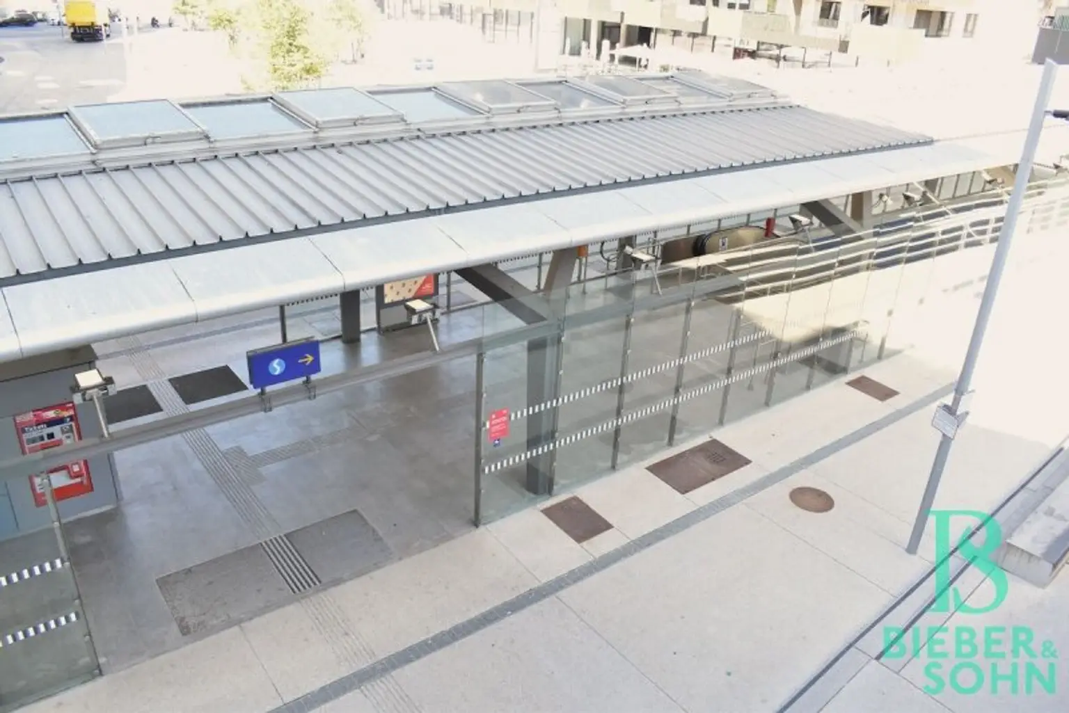 Hochwertige 4-Zimmer-Wohnung mit XL-Balkon, top Infrastruktur und Extras