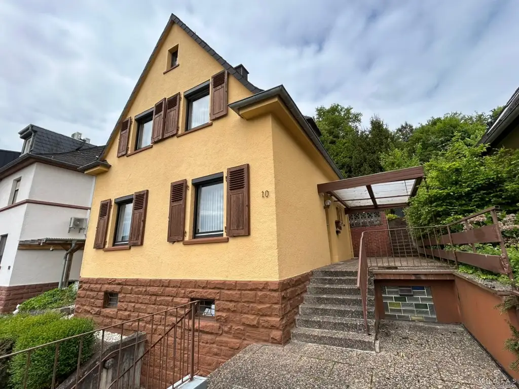 Charmantes Einfamilienhaus mit Garage und Garten in Trier