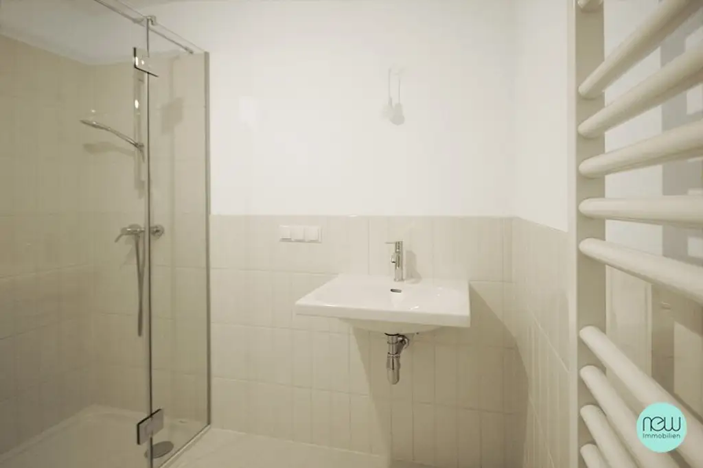 MODERN WOHNEN MIT ALTBAUAMBIENTE - URBAN IN GRÜNER UMGEBUNG