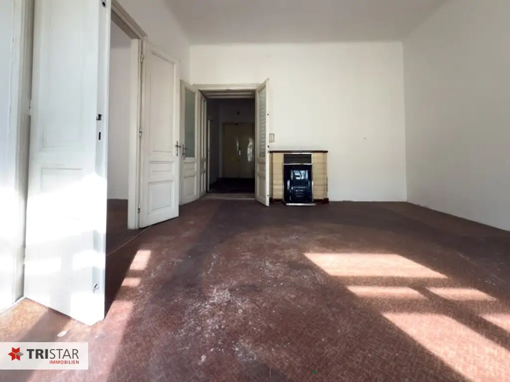 TOP::: WUNDERSCHÖNE KLASSISCHE ALTBAUWOHNUNG IN SEHR GUTER LAGE ZUM SANIEREN – TOP GRUNDRISS – Kauf in 1060 Wien:::