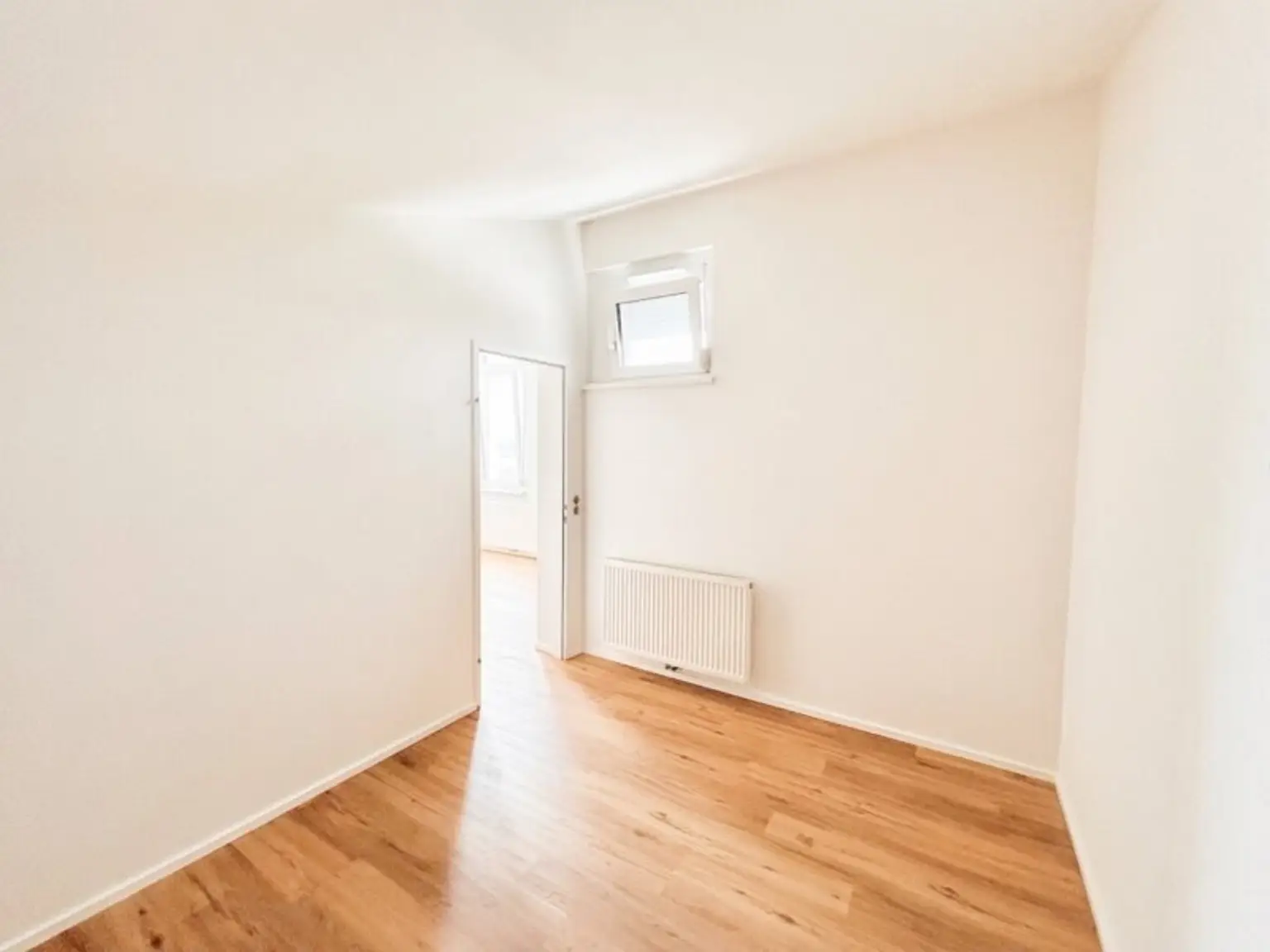 Schlafzimmer 2 /2.OG