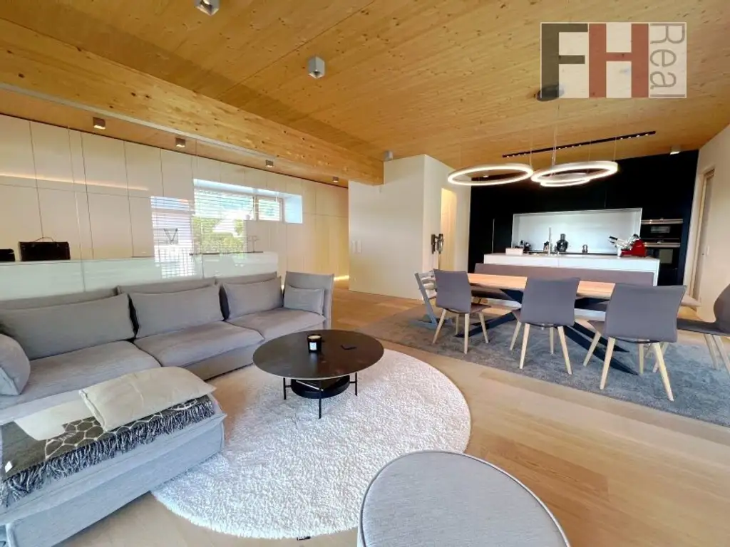 Moderne Gewerbeliegenschaft mit stylischer Wohneinheit inkl. Pool on Top! Bauland Kerngebiet! Vielfältige Nutzungsmöglichkeiten > Geschäftslokal, Büro, Praxis, Mobilitätscenter, KFZ!