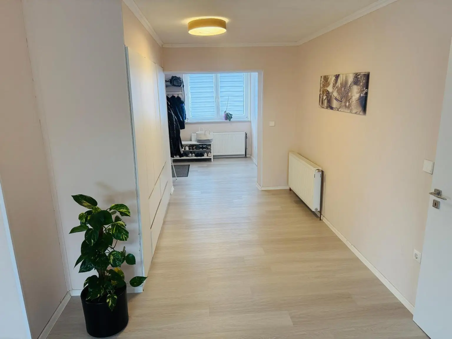 Ein/ Mehrfamilienhaus, Business, Co- Housing zwei Wohneinheiten