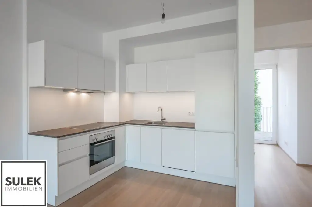 helle moderne 3 Zimmerwohnung mit traumhaften Blick über den Donaukanal