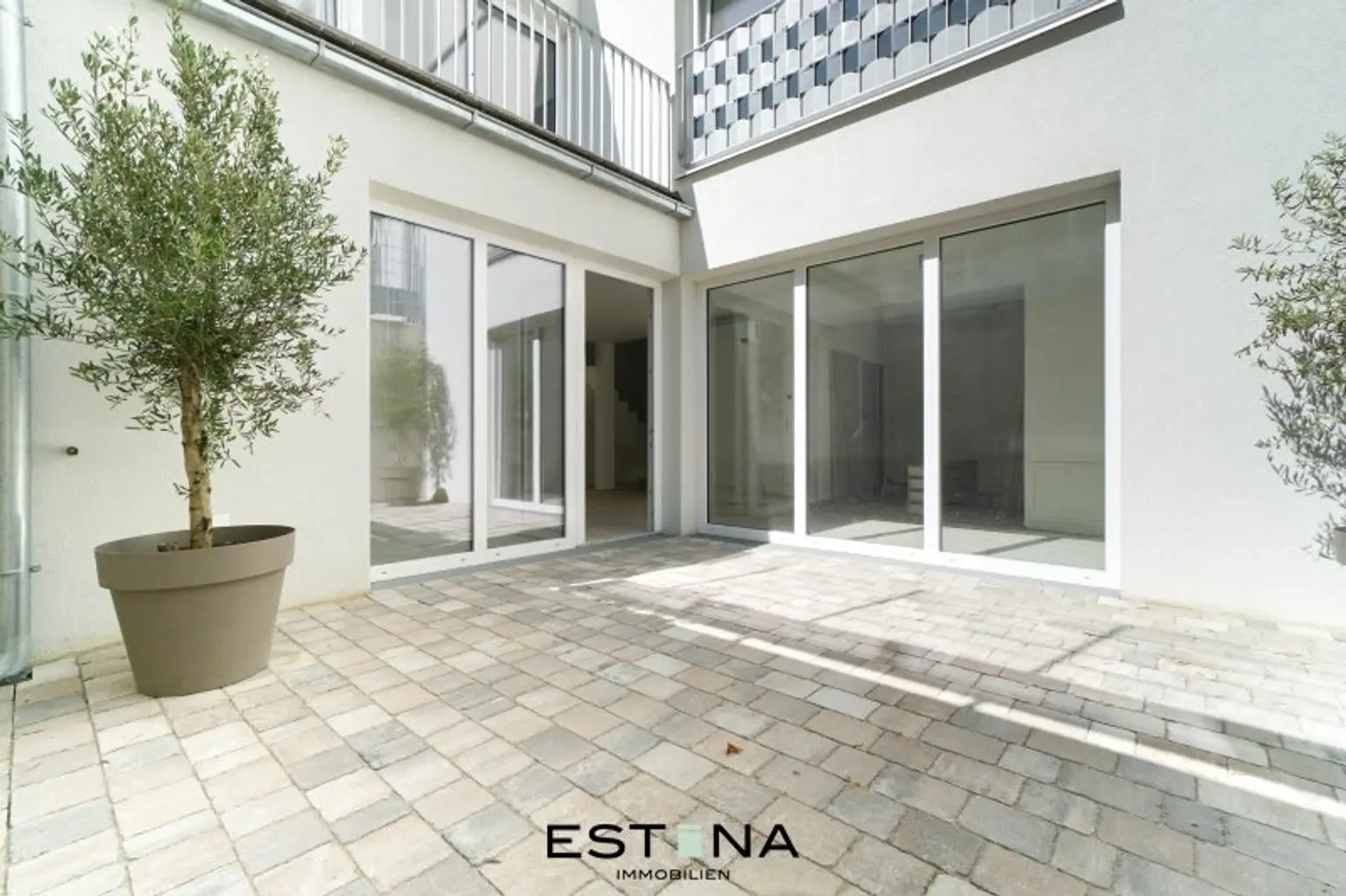 Klimatisierte Maisonette-Familienwohnung mit Freifläche - Nähe U4 Station Unter Sankt Veit