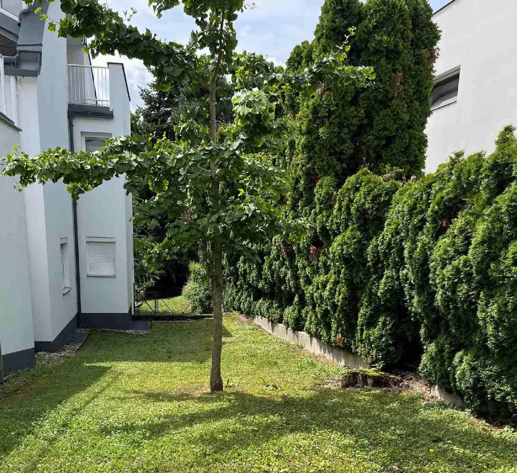 2-Zimmerwohnung mit Terrasse in angenehmer Lage