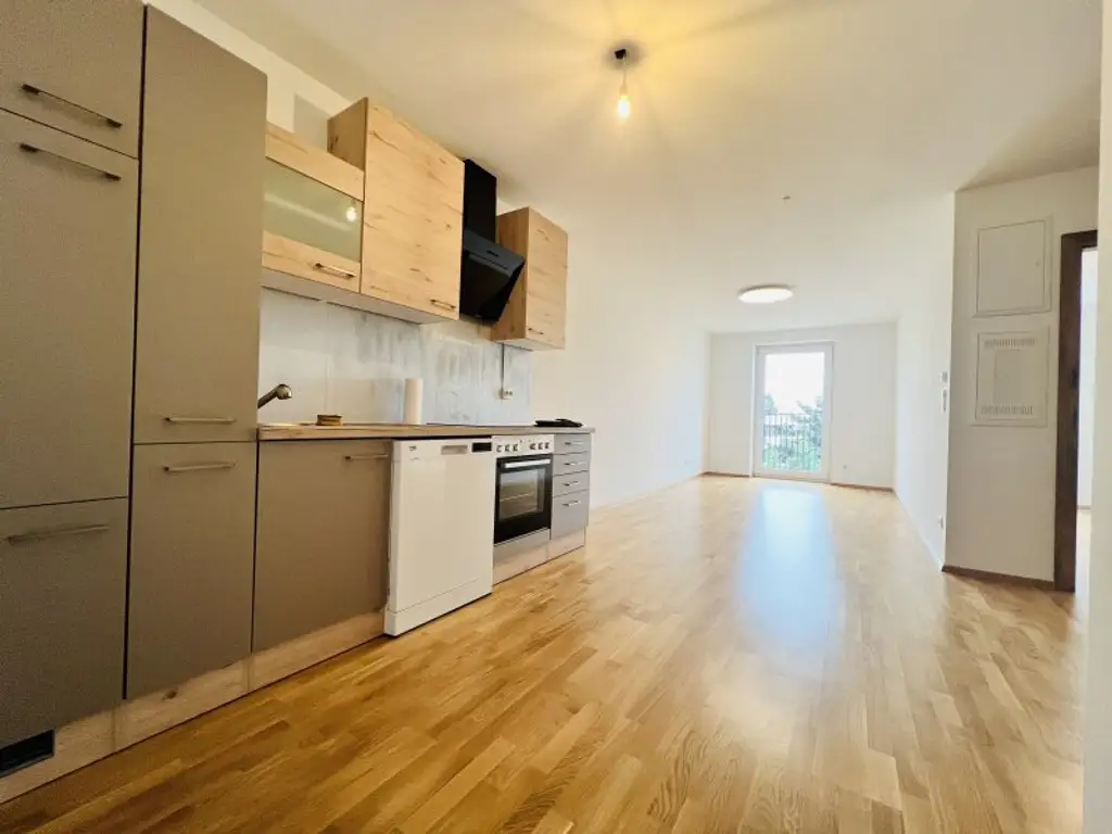 Wunderschöne 3 Zimmer Wohnung mit Balkon - Baujahr 2021 TOP 26 in den Innenhof gerichtet - PREIS Inkl. Heizung