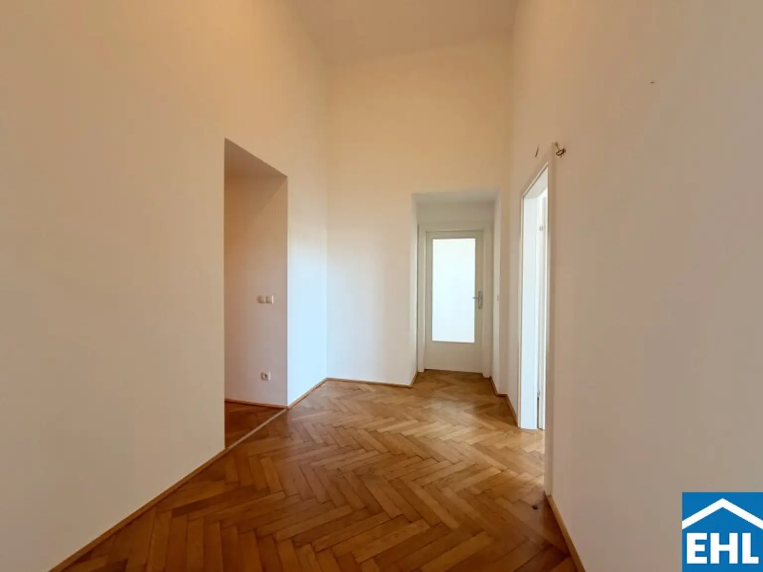 Großzügige 4-Zimmer-Wohnung im Arsenal!