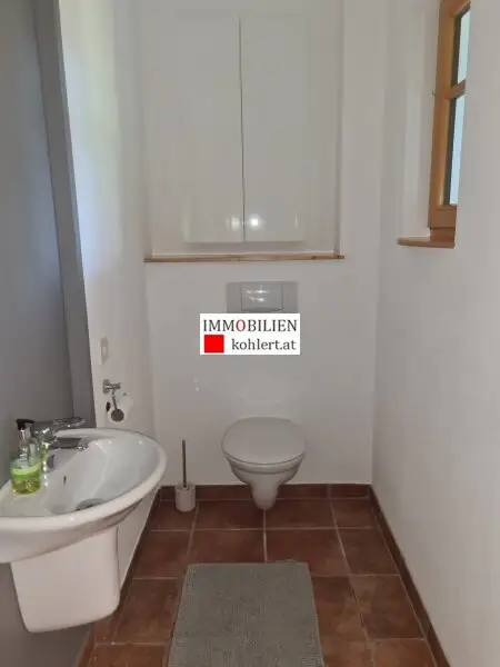 KLOSTERNEUBURG- MIETHAUS IN SCHÖNER GRÜNLAGE