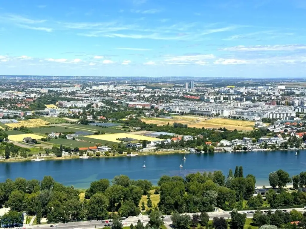 PROVISIONSFREI - THE WATERFRONT CURIOSITY - ABSOLUTE SELTENHEIT – EIGENGRUND BEI DER ALTEN DONAU!