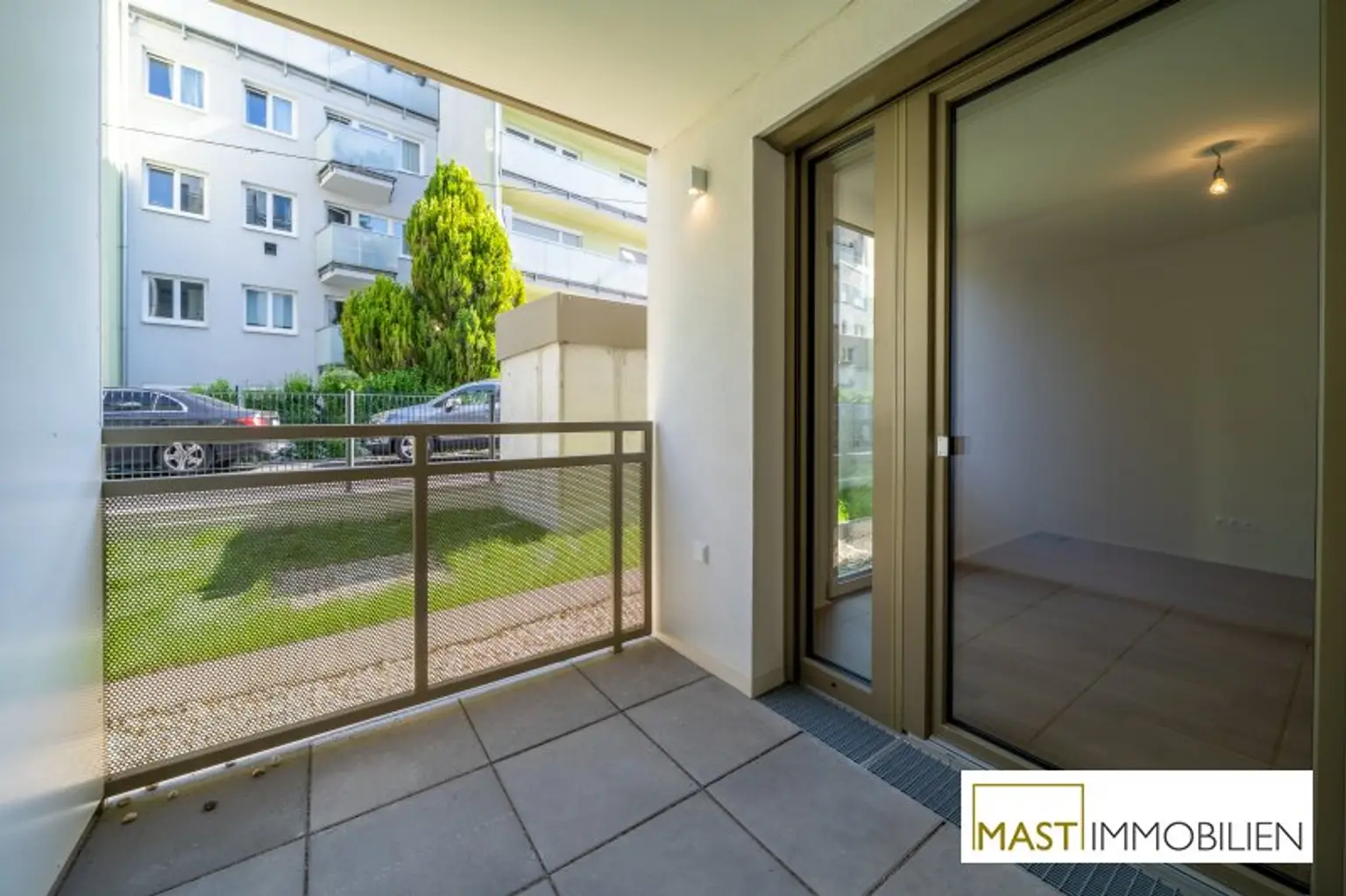 *sofort beziehbar* Kagraner Platz - Provisionsfreie 2 Zimmer Wohnung mit Loggia