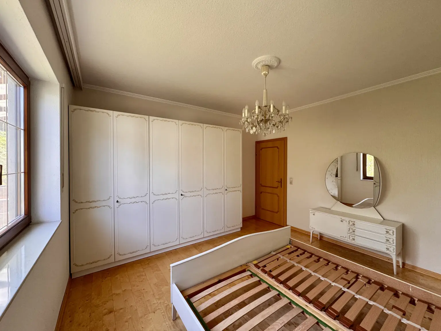 Schlafzimmer 1