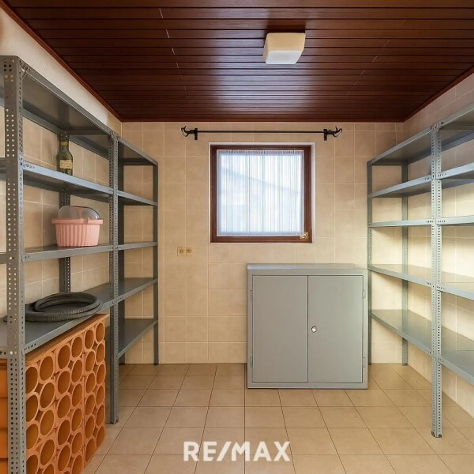 ChatGPT Image 13. Nov. 2025, 16_37_50