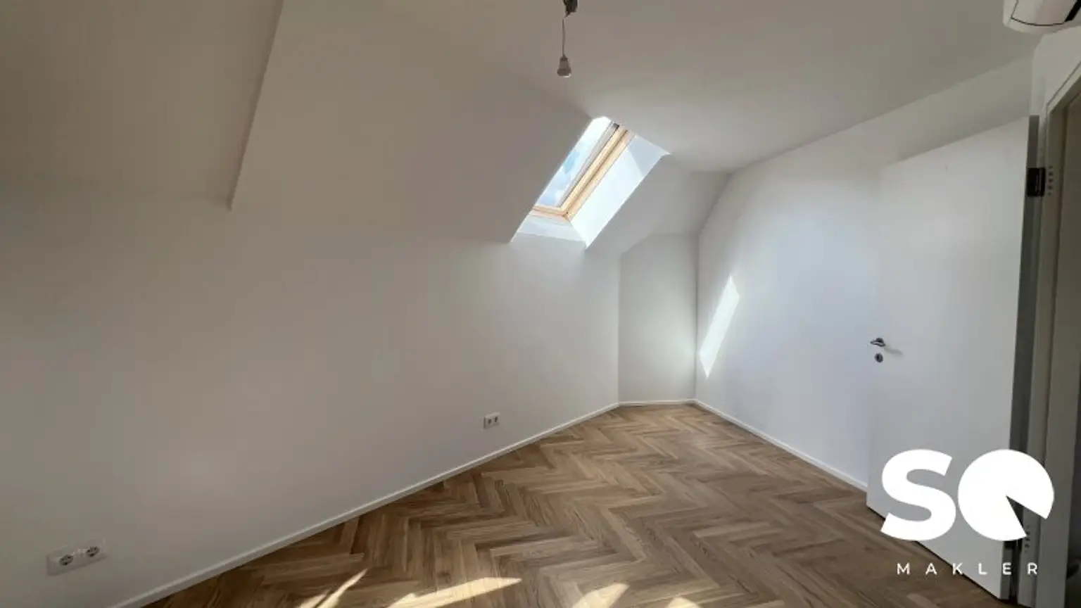 # SQ - EXKLUSIVE DACHGESCHOSSWOHNUNG IN 1030 WIEN - SEIDLGASSE - 3 ZIMMER und TERRASSE - TOP 11