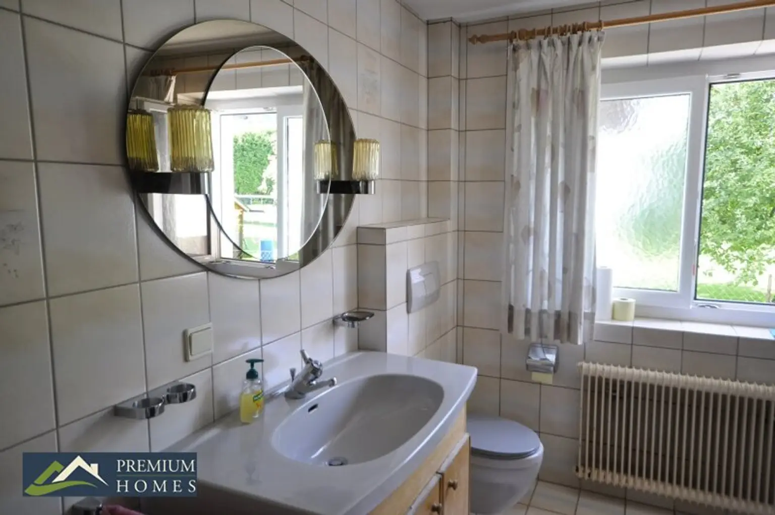 BREITENBACH am Inn - Bad - EG