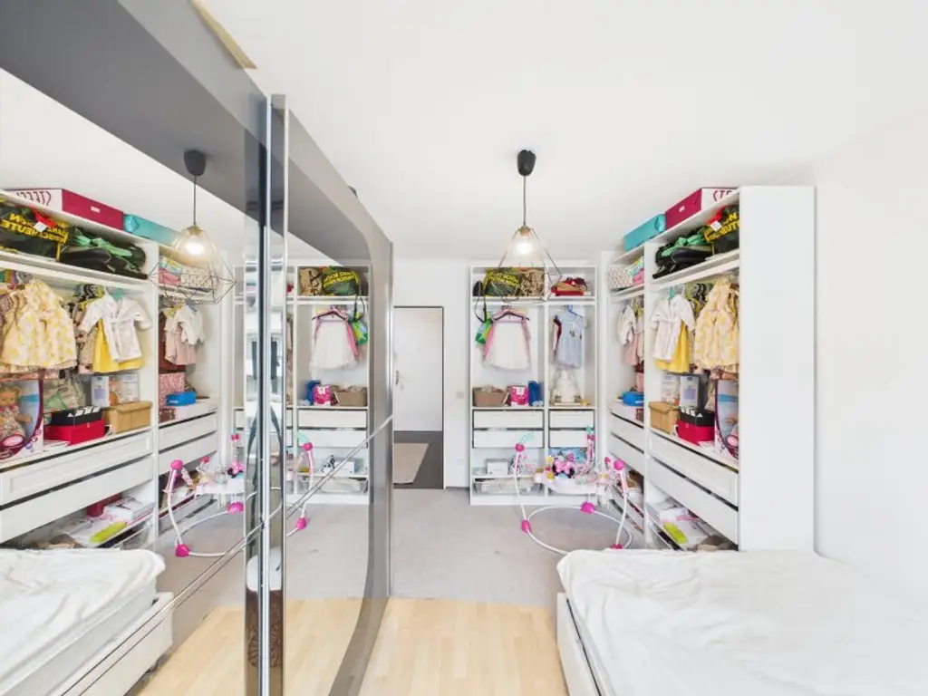 Charmante DG-Maisonette-Wohnung in 1110 Wien !