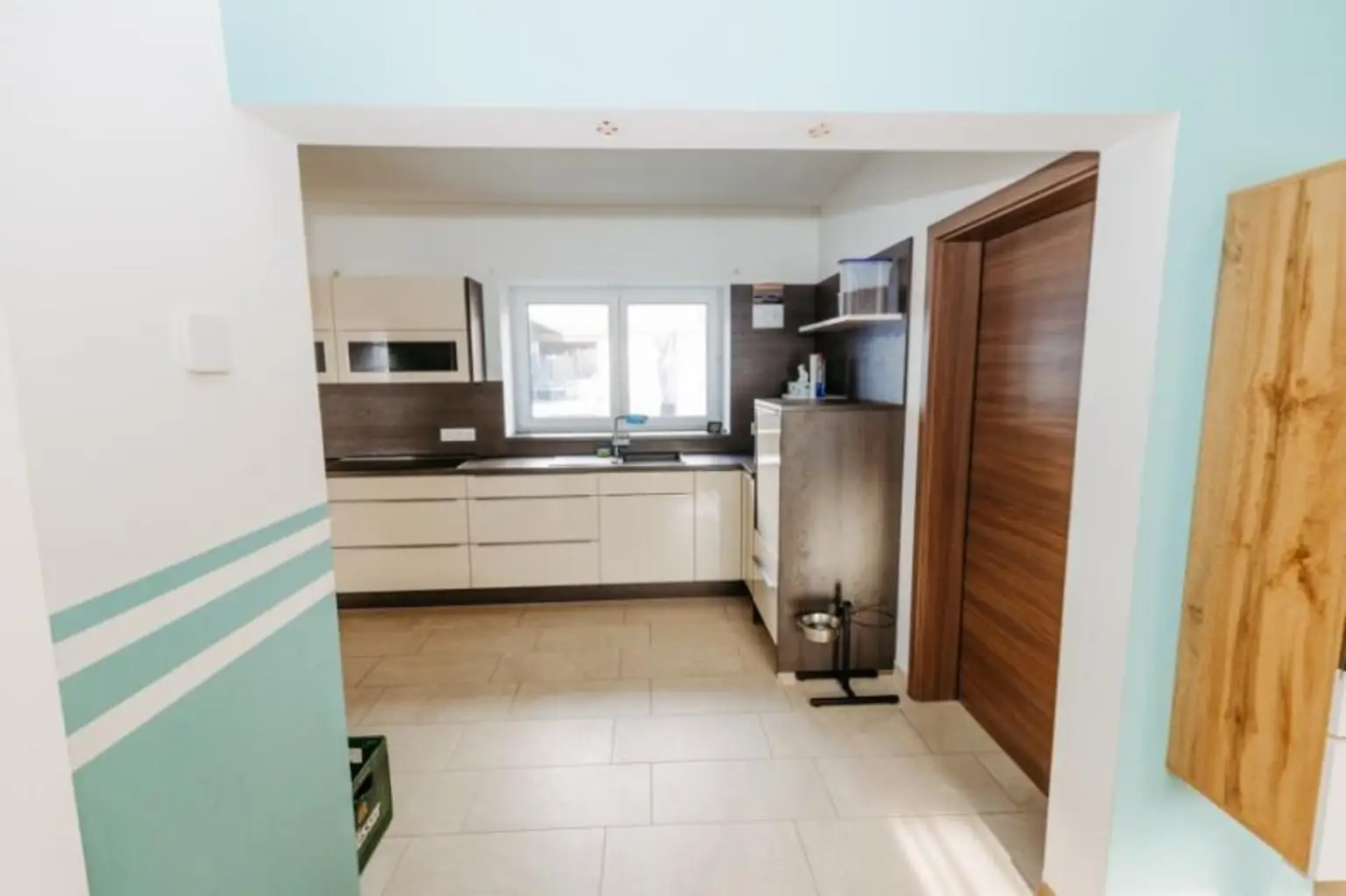 Verträumtes Bauernhaus neu adaptiert (2013) mit Toreinfahrt, Pool, Stadel und Schuppen