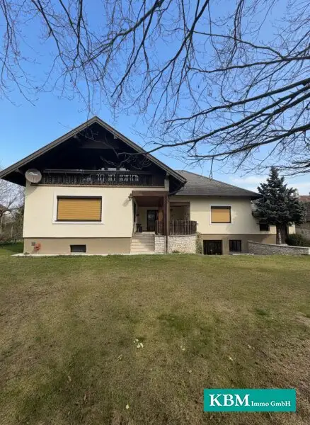 Platz für Lebensträume: Großzügiges Zuhause auf weitläufigem Grund