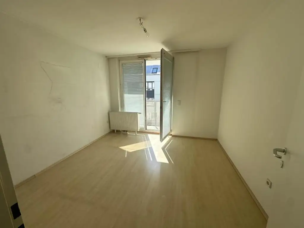 3 Zimmer Eigentum mit Loggia und Erker