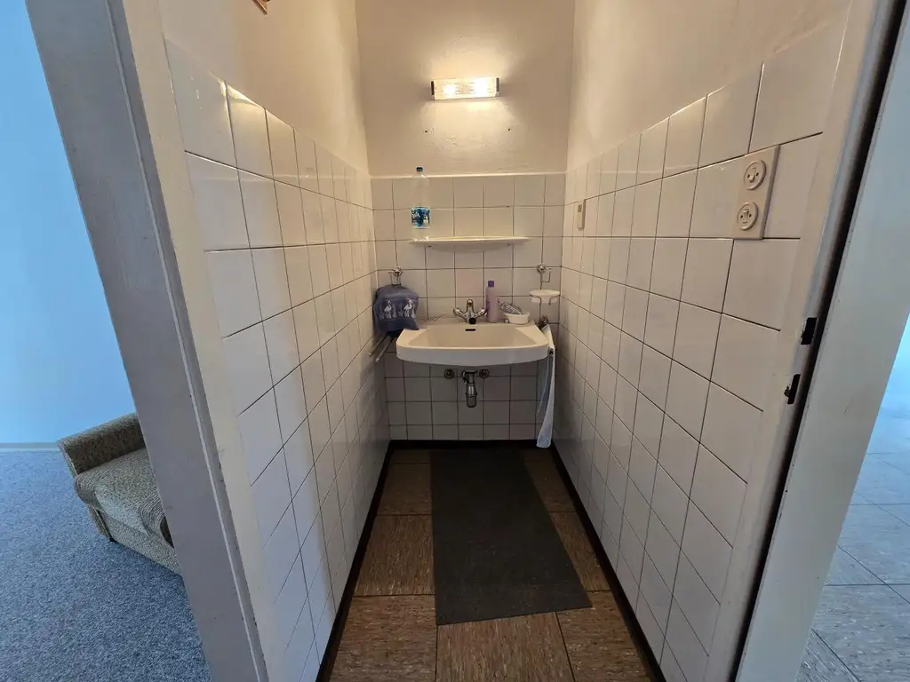Großes Haus mit Entwicklungspotenzial in Mönichkirchen / ehemaliges Hotel