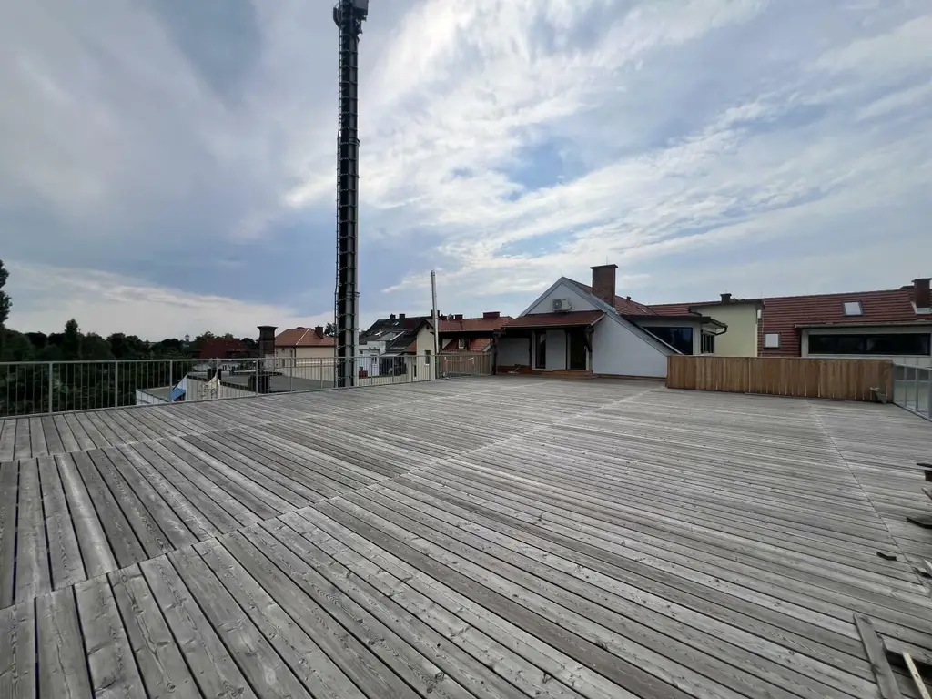 Penthouse-Wohnung + 270m2 Dachterrasse zur Miete als Wohnung oder Büro