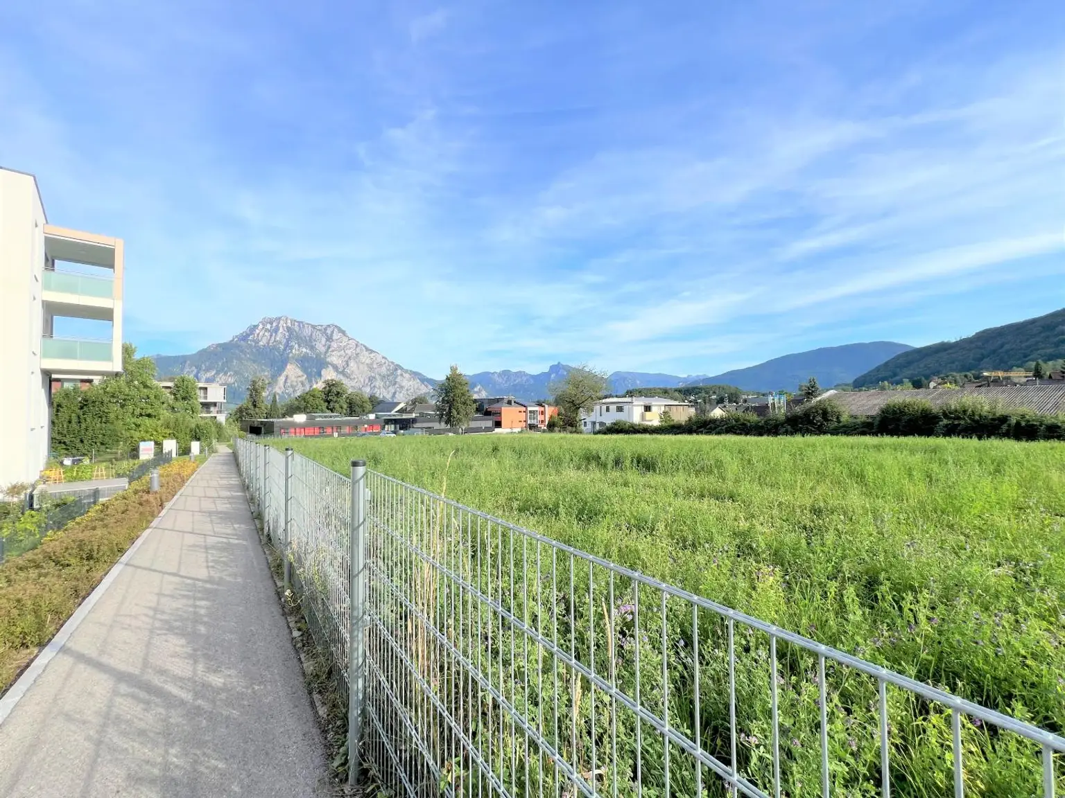 TRAUMHAFT WOHNEN AM SEE - TOP AUSGESTATTET - MODERN - ZWEI TIEFGARAGENPLÄTZE INKLUSIVE