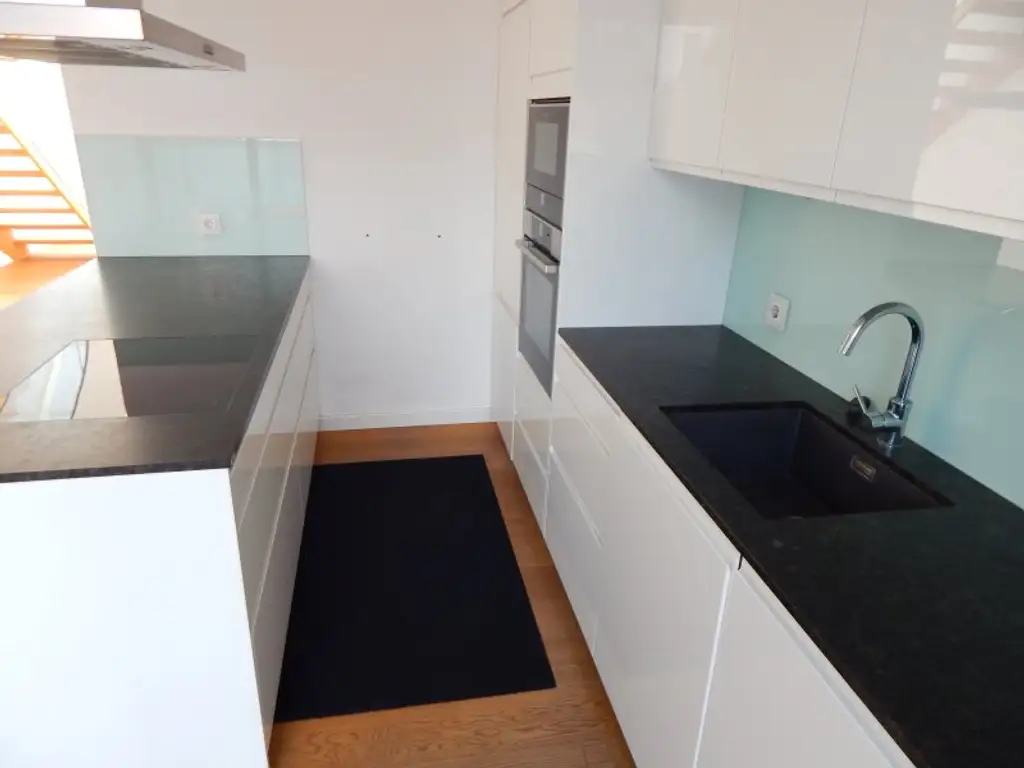 Wohntraum helle und ruhige Dachterrassenwohnung mit Fernsicht