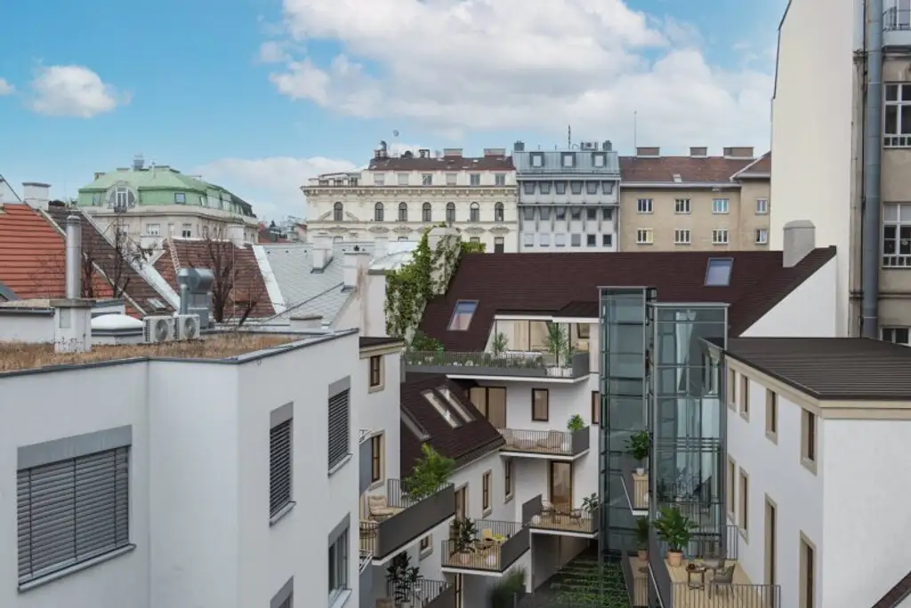 Bewilligtes Altbauprojekt mit Dachausbau direkt am Rochusmarkt