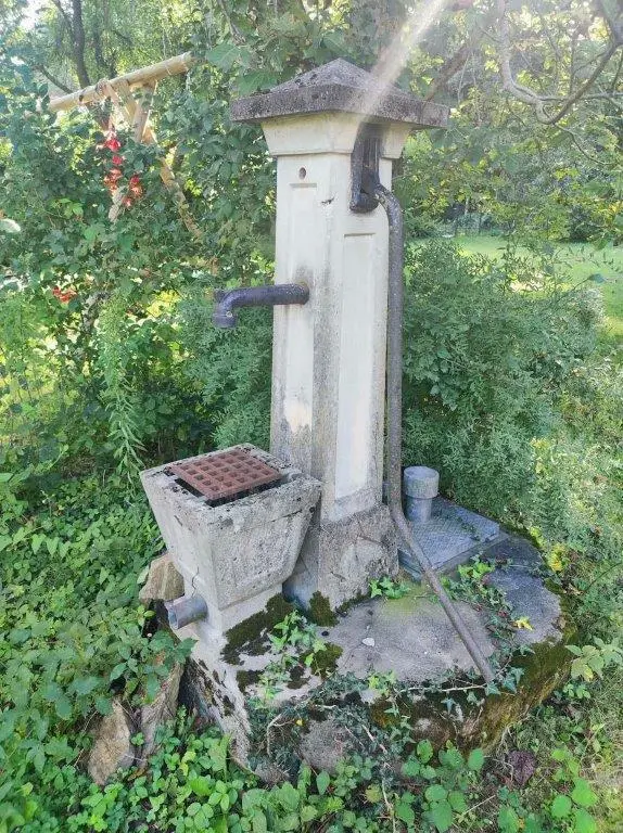 Brunnen