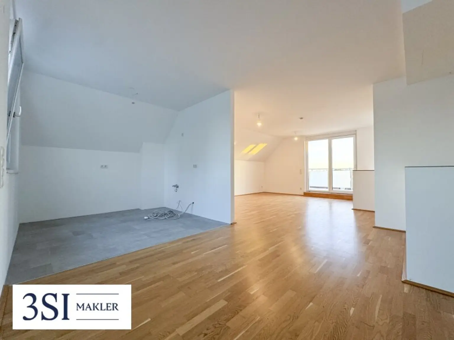 Ihr Rückzugsort über den Dächern Stammersdorfs – 2 Terrassen, Weitblick & Ruhe