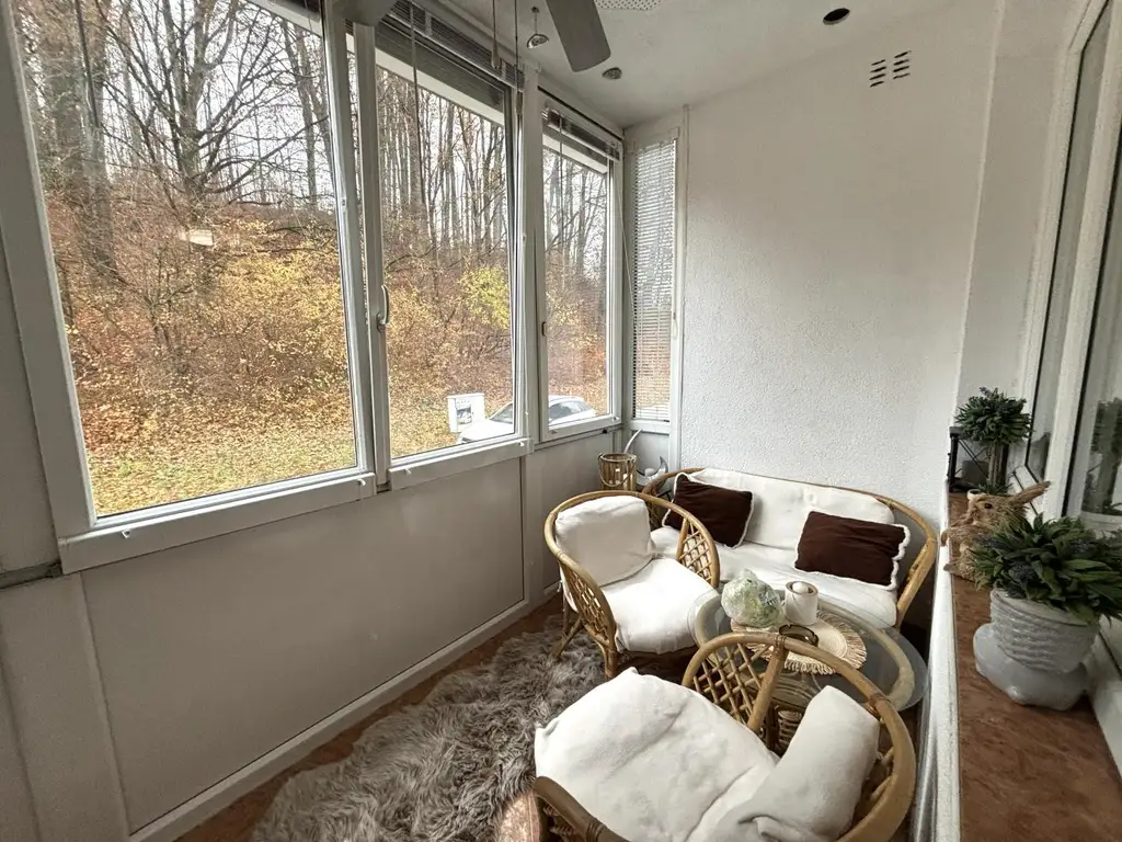 COMING SOON! Für Anleger oder Eigennutzer Zentrale 4-Zimmer Wohnung mit 2 verglasten Loggien  Humboldstraße in Attnang-Puchheim