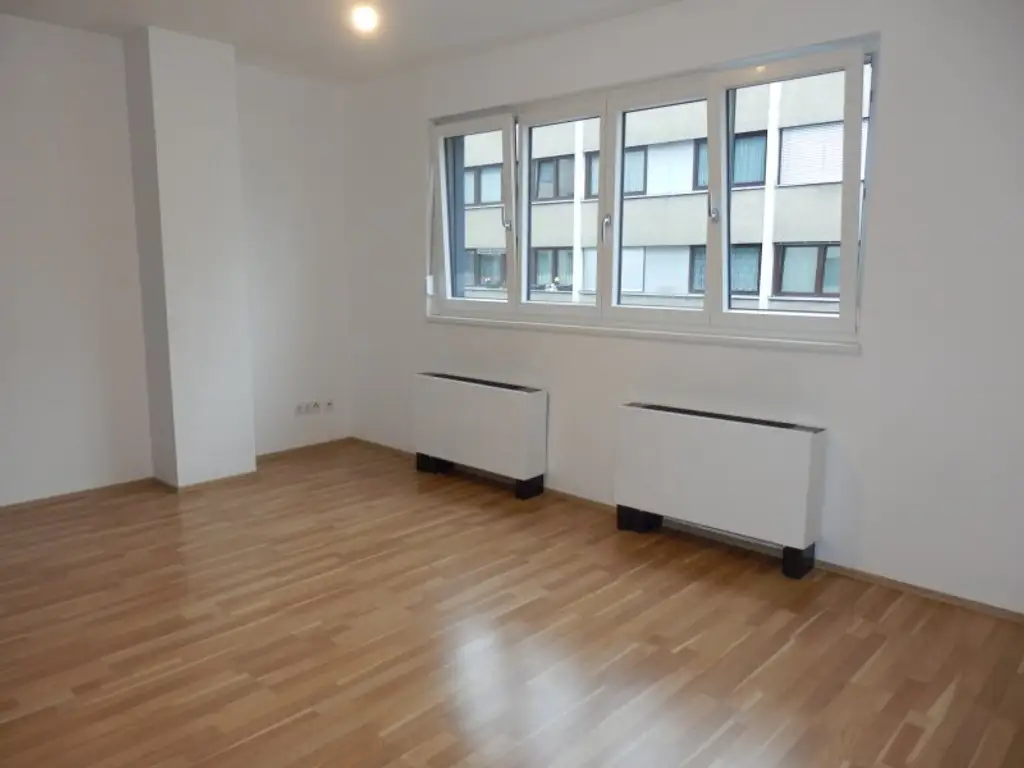 FEINE 2 Zimmer NB Wohnung, GENIALE AUFTEILUNG