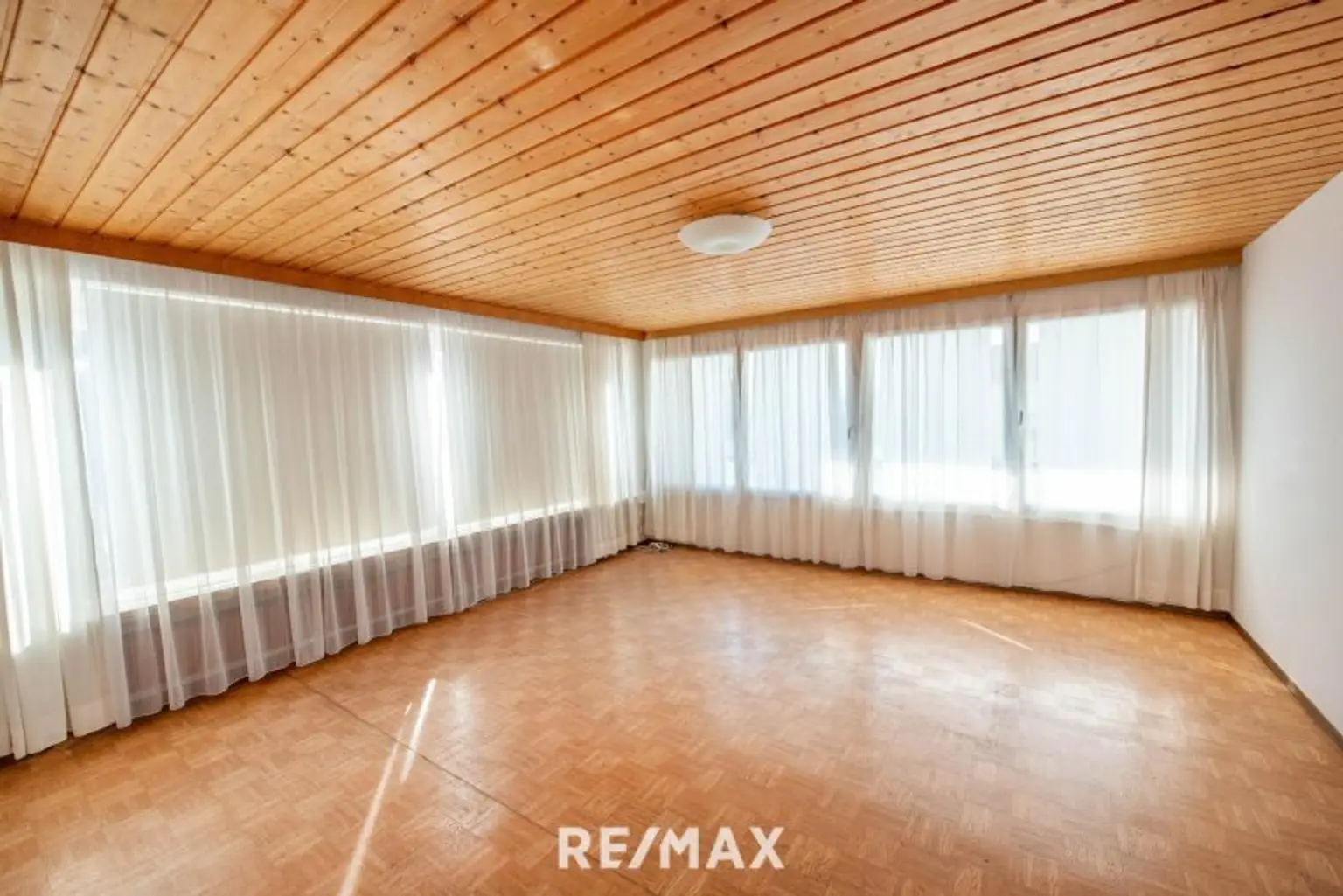 Büro im Hauptgebäude