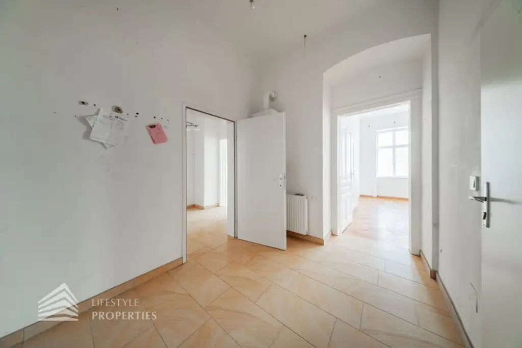 Helle 2-Zimmer Wohnung mit Balkon, Nähe Meiselmarkt