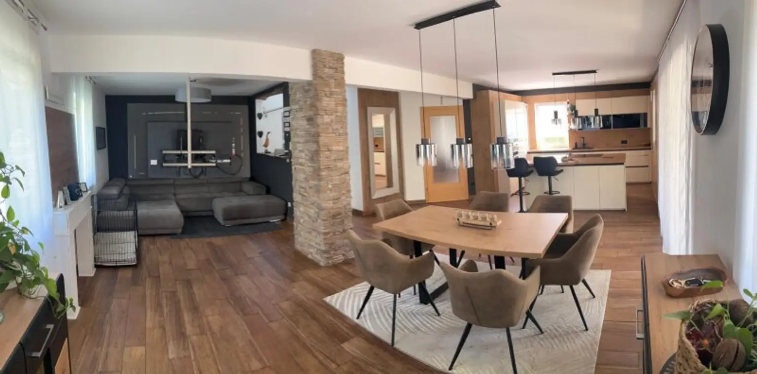 Neuwertiges Traumhaus im Zentrum von Liebenfels: 3 Zimmer, Garten mit fixem Pool & Terrasse Carport  für 499.000 €!