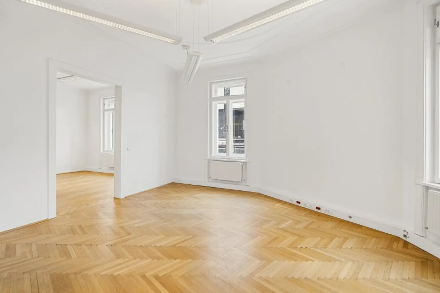 Modernes Büro im Stilaltbau direkt beim Schwarzenbergplatz/Karlsplatz ZU VERMIETEN