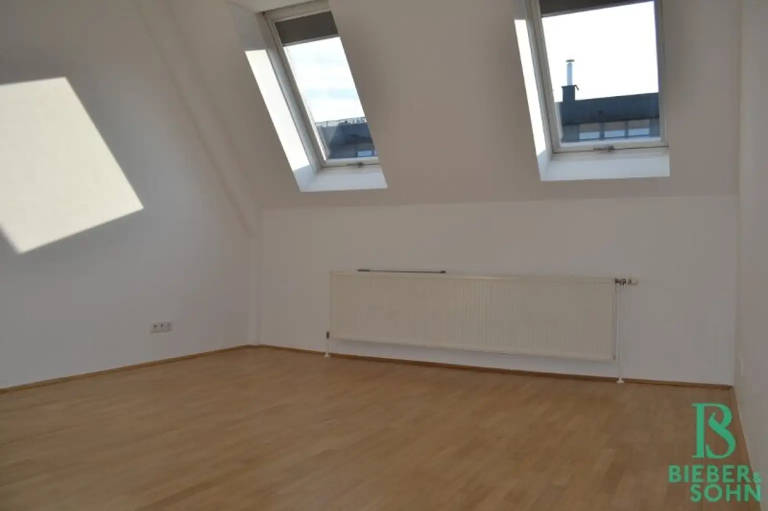 Beim Hamerlingplatz - Traumhafte Dachterrasse - Exklusive Wohnung mit Galerie