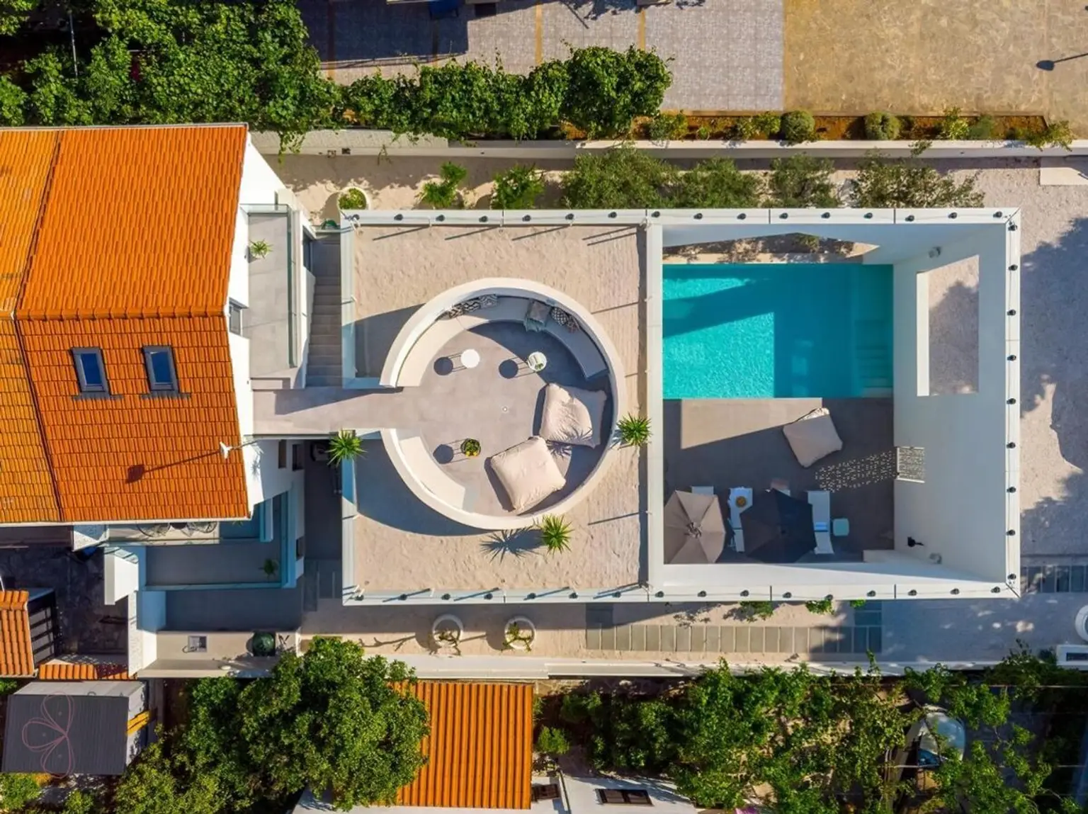 Amazing New Villa auf der Insel Brač – Mediterraner Luxus direkt am Meer
