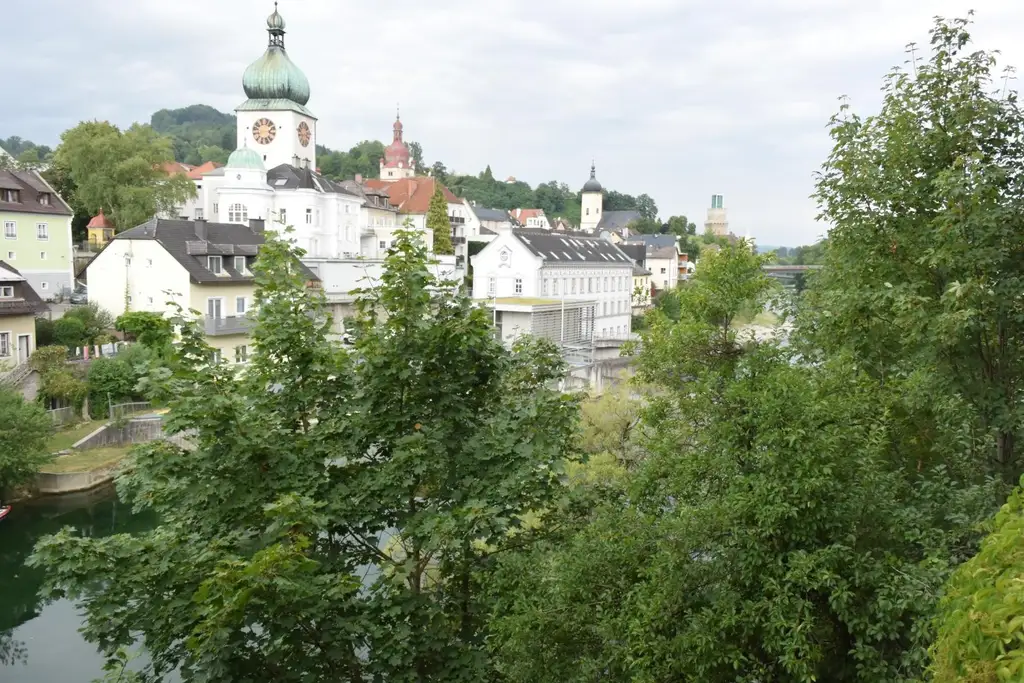 Gepflegtes Miethaus mit Ybbszugang