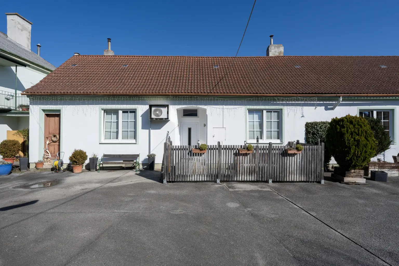 Charmante 2-Zimmer-Wohnung mit Terrasse im Innenhof