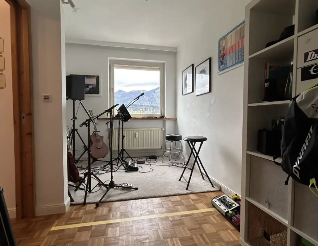 Zentral gelegene 3-Zimmer-Wohnung in Tirol - Gepflegt, lichtdurchflutet und mit Balkon