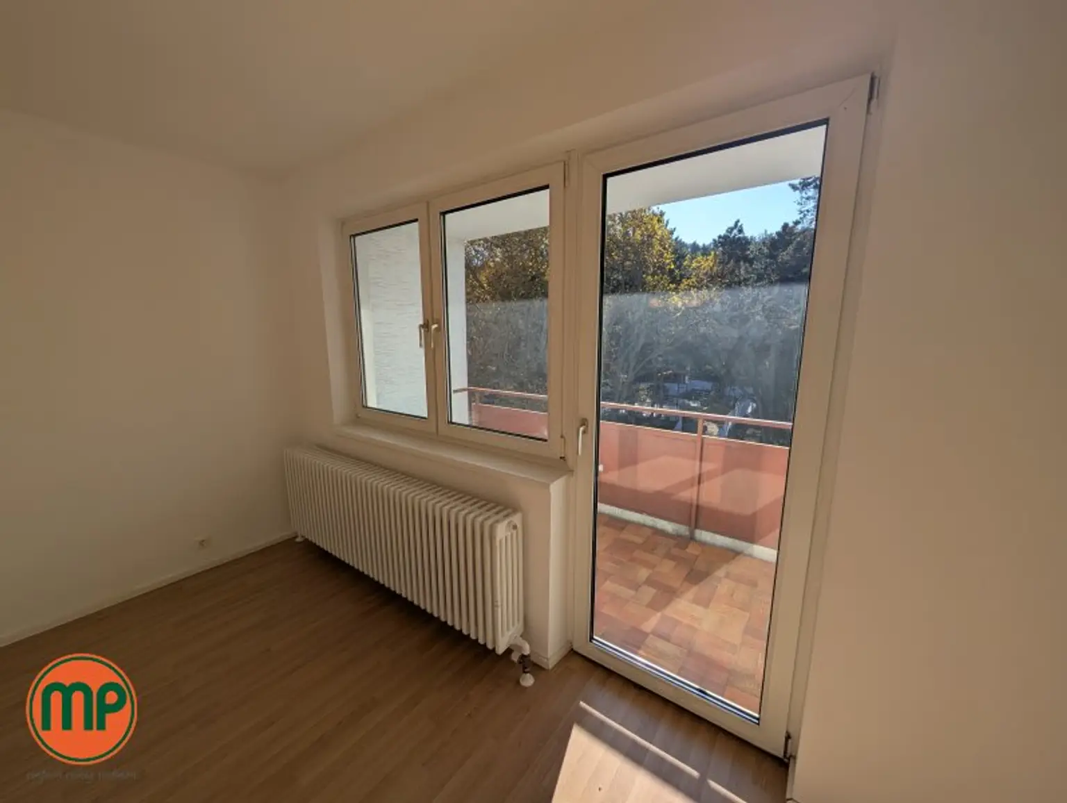 helle 3 Zimmerwohnung mit Loggia im Herzen von Döbling - Sie können sofort einziehen