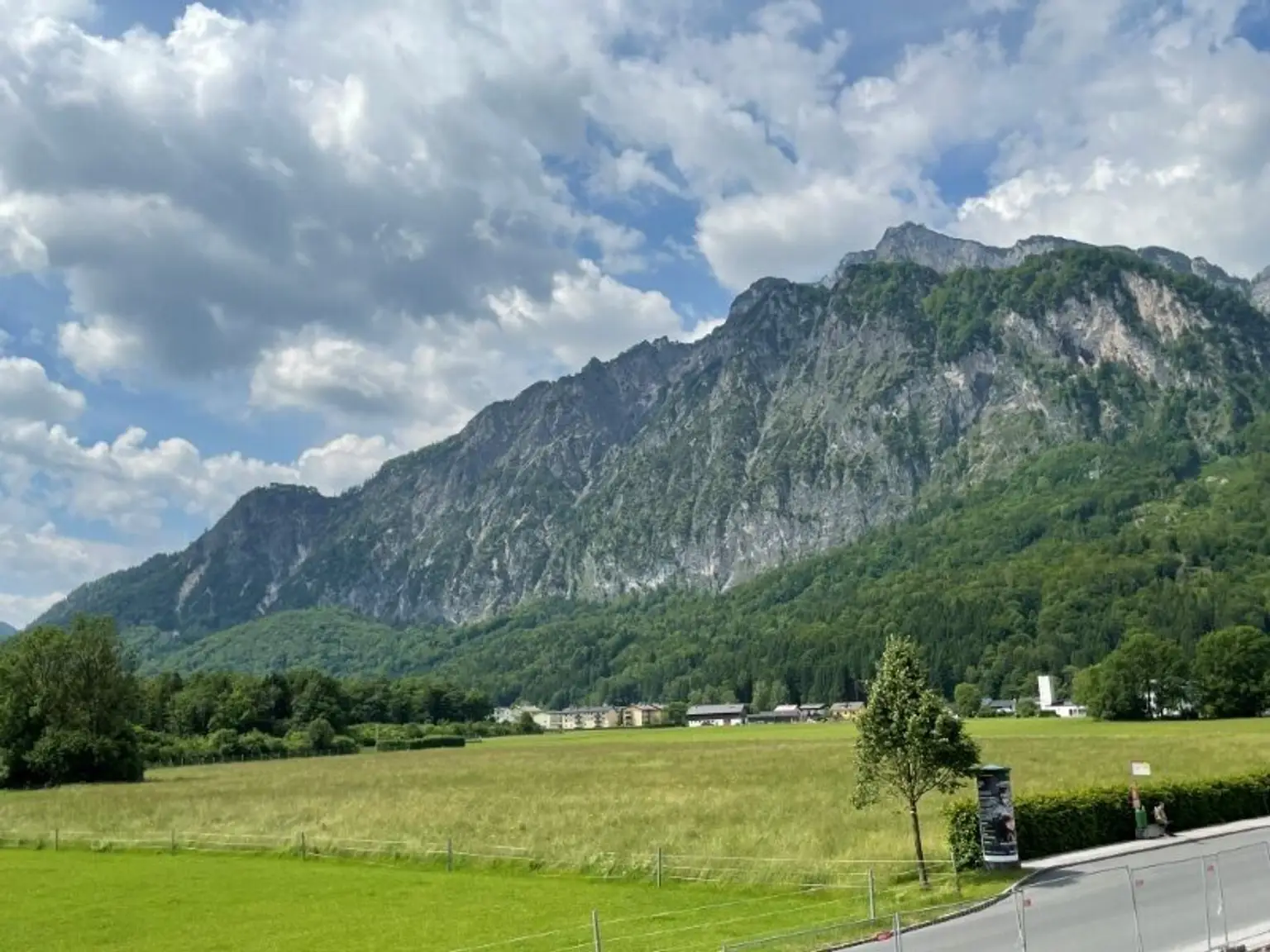 Ansicht - Modernes 2 Zimmer Appartement mit großer Loggia und Bergblick Miete Grödig Salzburg