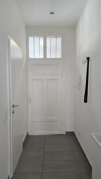 1. Zimmer Wohnung, Altbauwohnung