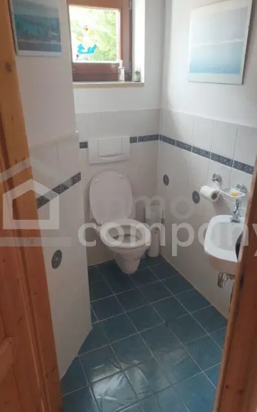 Haus in Schrebergartensiedlung, ständig Bewohnbar, Balkon, Terrasse, Pool, Gartenhütte und mehr.