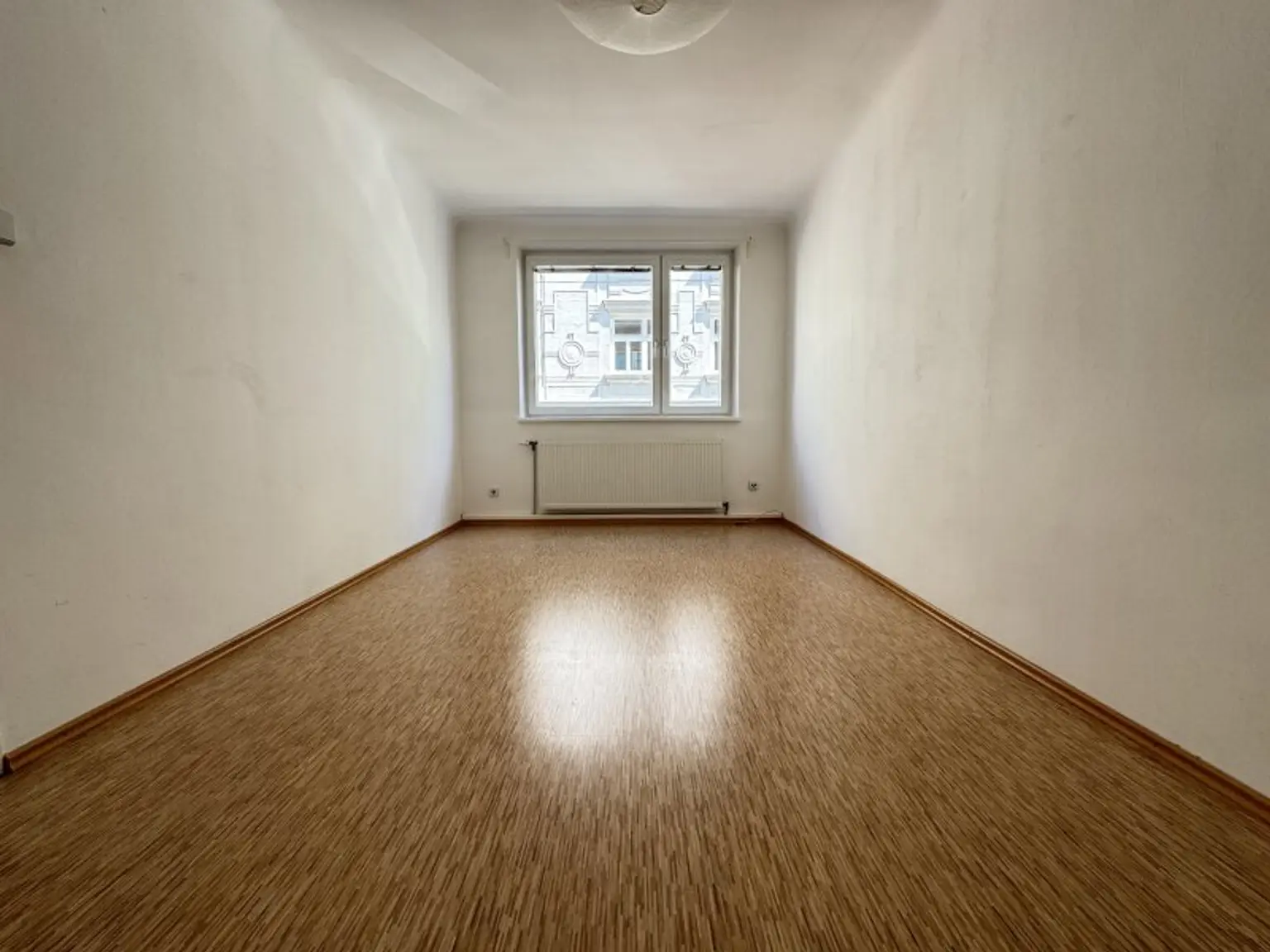 PERFEKT für ZWEI + nächst YPPENPLATZ + nahe U6 JOSEFSTÄDTER STRASSE!