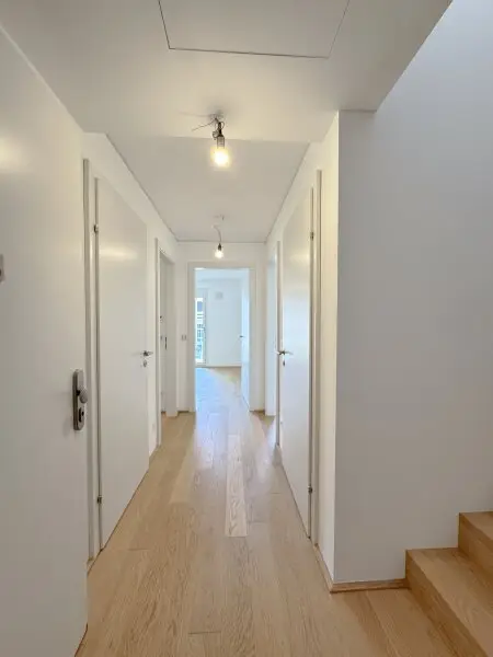 Moderne Erstbezugswohnung mit Balkon und Garage in 1210 Wien – Ihr neues Zuhause!